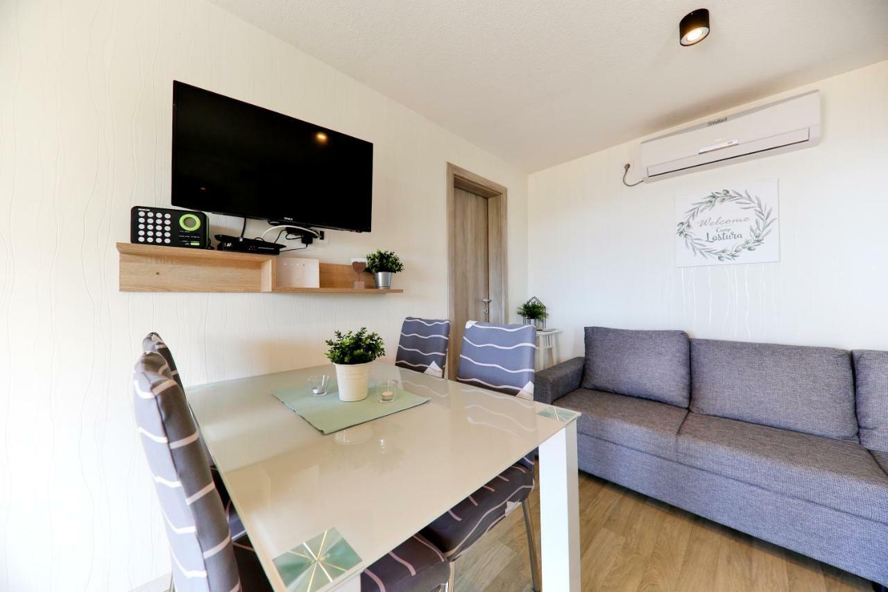 Camp Lostura Slanica Apartment *