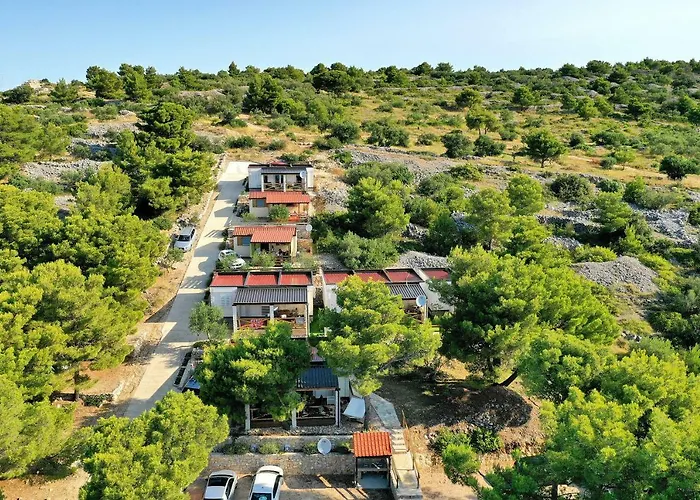 Camp Lostura Slanica