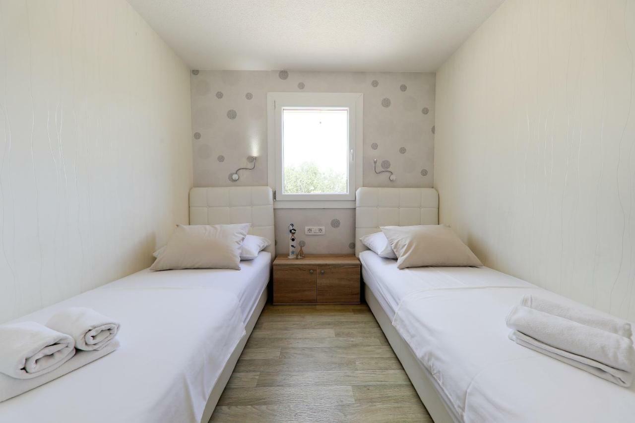 Camp Lostura Slanica